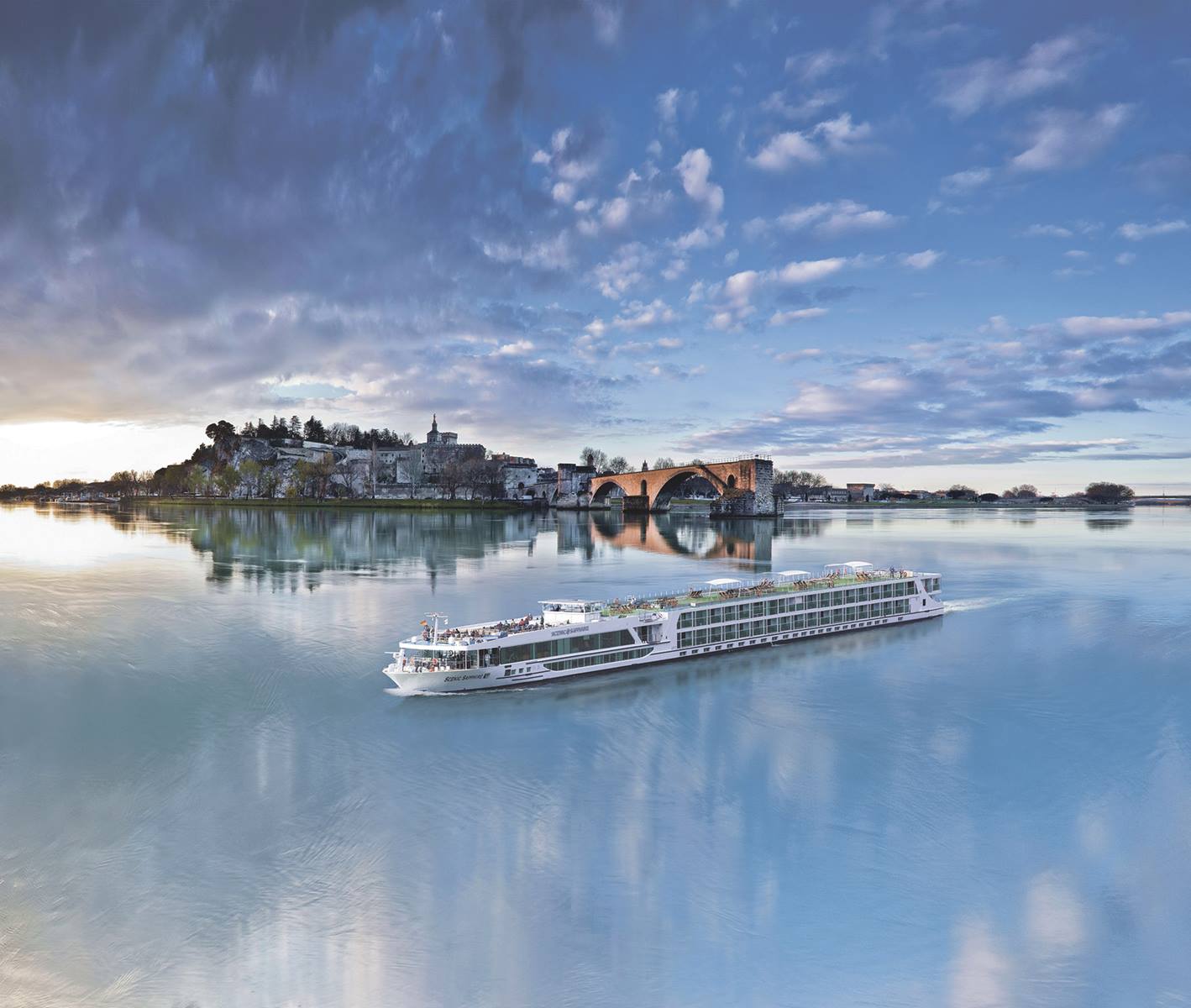 Exterior view of Scenic Sapphire near Avignon, France